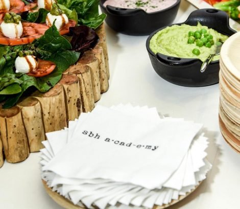 51743736_815795392116494_6773400481633167495_n