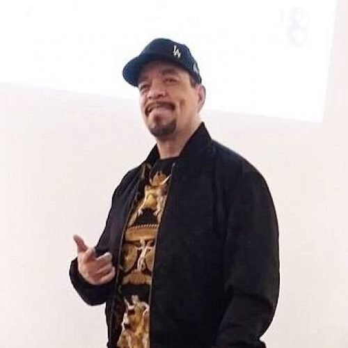 48389129_10216294973579398_8086661345140801536_n