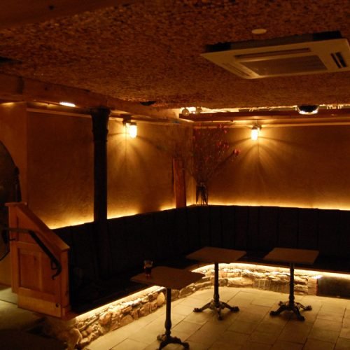 VON-BAR-BASEMENT