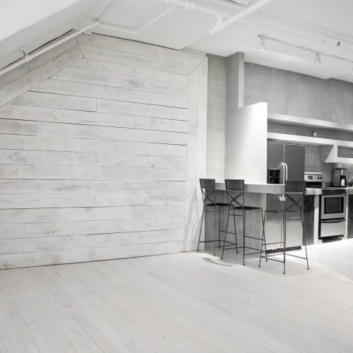 loft_29_nyc_event_venue_kitchen_wood_paneled_wall